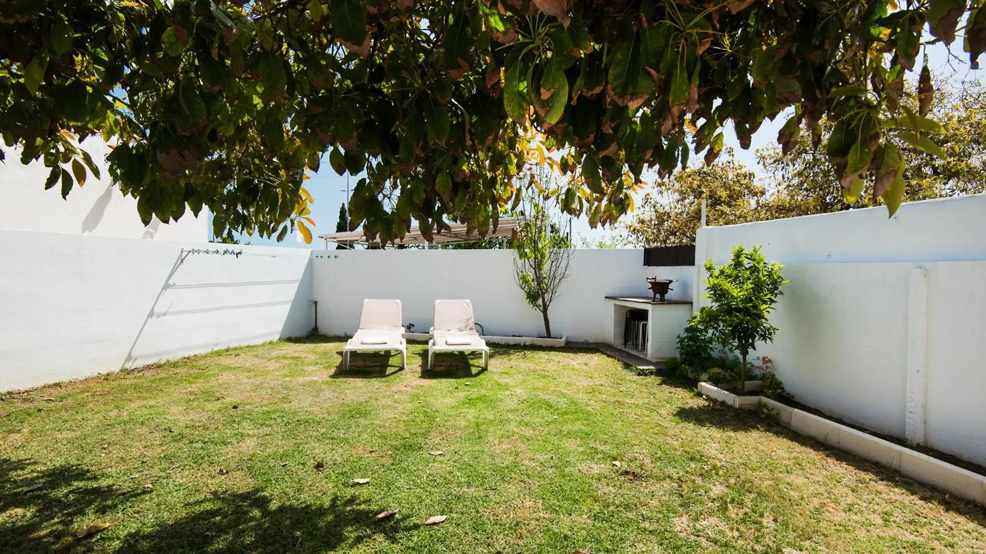 House-Style Apartament With Private Garden Next To Torremolinos Beaches Málaga Spanien
